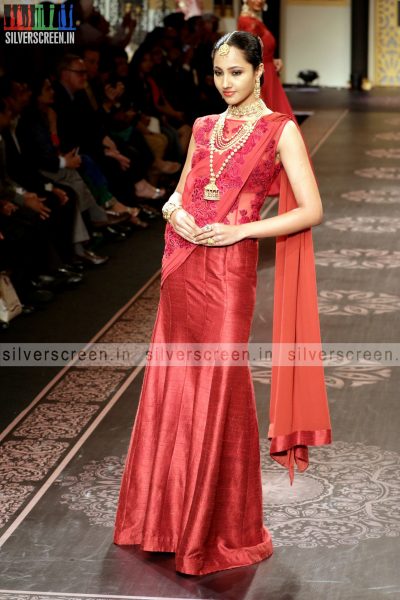 Sonam Kapoor at India International Jewellery Week Grand Finale