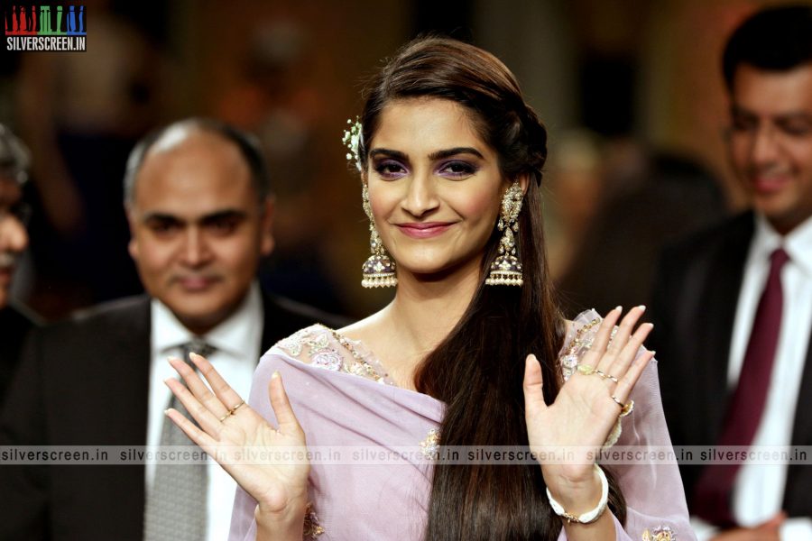 Sonam Kapoor at India International Jewellery Week Grand Finale