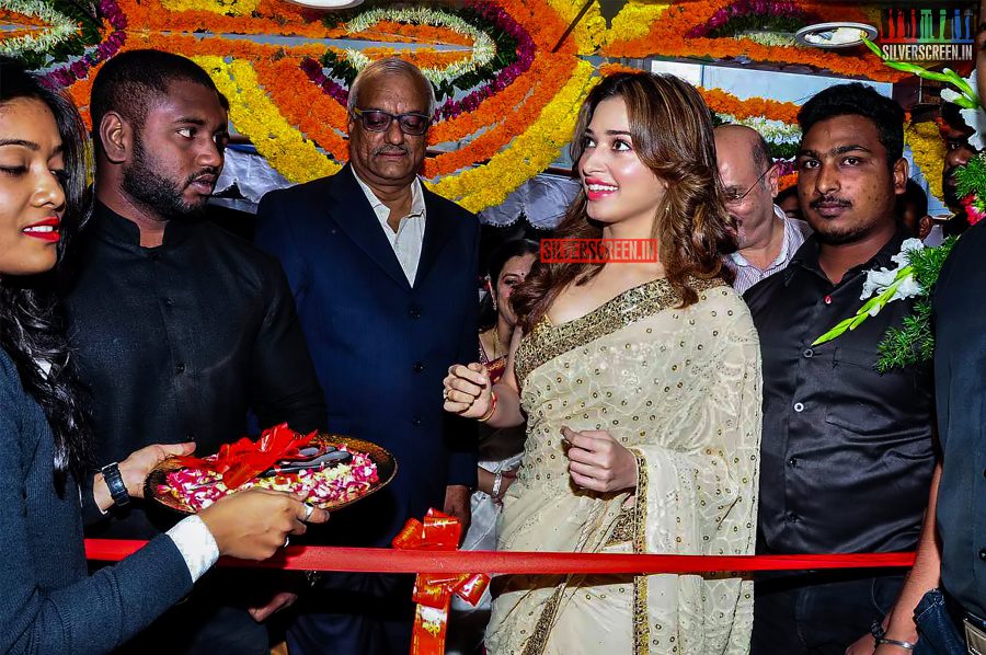 Tamannaah Bhatia launches Big Shop In Mall