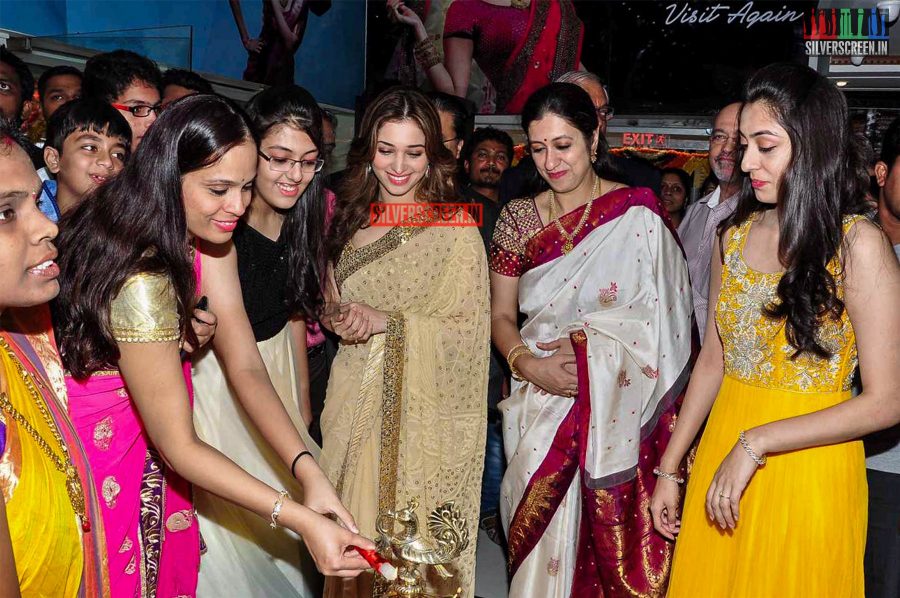 Tamannaah Bhatia launches Big Shop In Mall