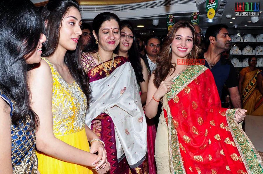 Tamannaah Bhatia launches Big Shop In Mall