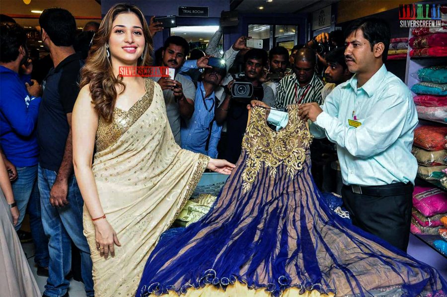 Tamannaah Bhatia launches Big Shop In Mall