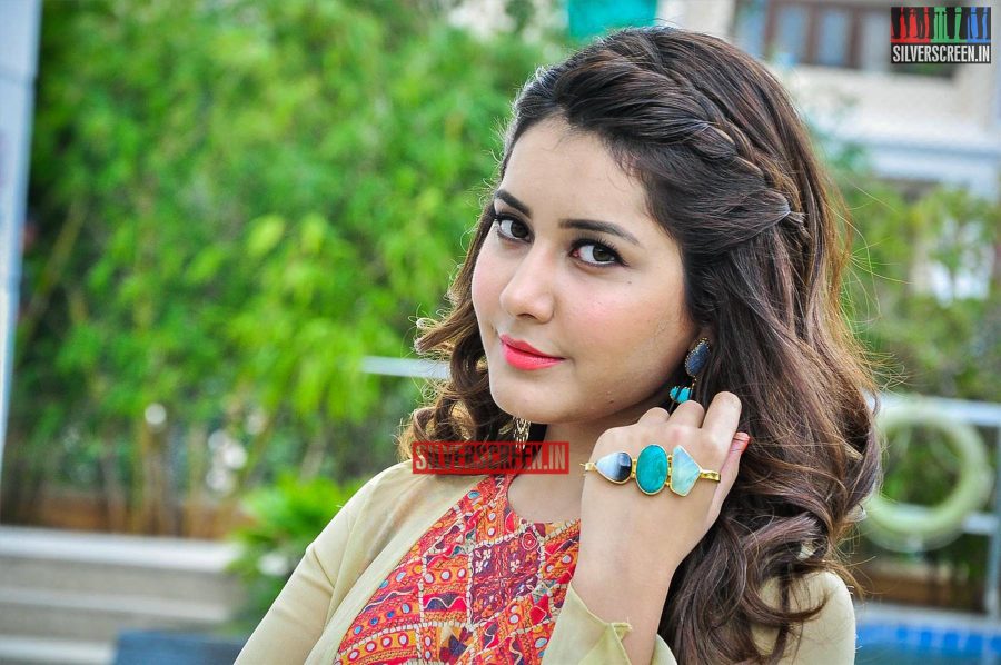 Rashi Khanna Photos