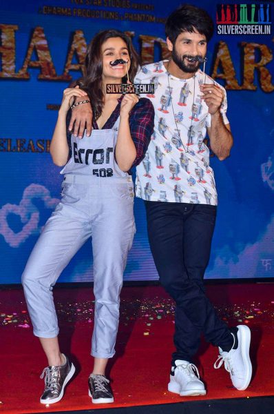 Alia Bhatt and Shahid Kapoor at Shandaar Audio Launch