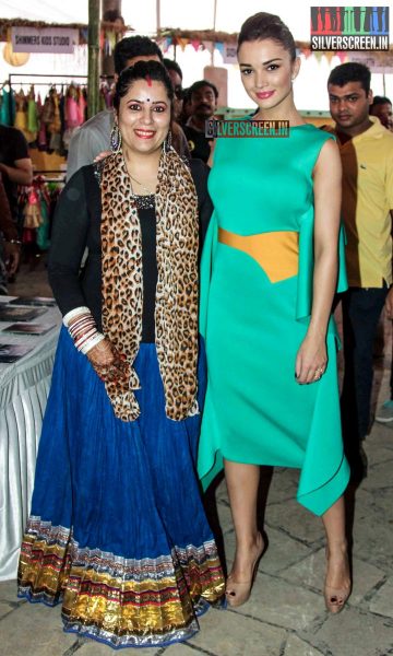 Amy Jackson at Femina Shopping Fest 2015