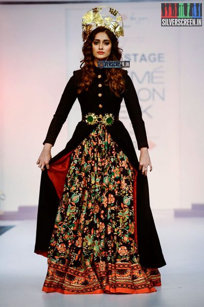 Ileana D'Cruz Walks for Sangria at LFW Winter Festive 2015