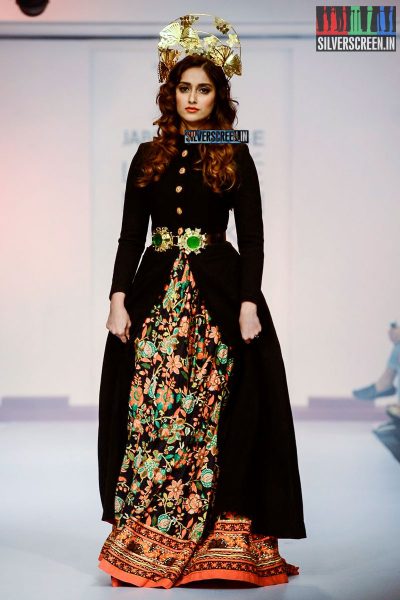 Ileana D'Cruz Walks for Sangria at LFW Winter Festive 2015