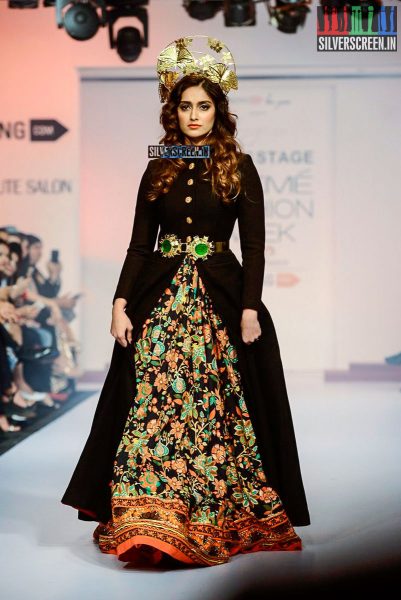 Ileana D'Cruz Walks for Sangria at LFW Winter Festive 2015