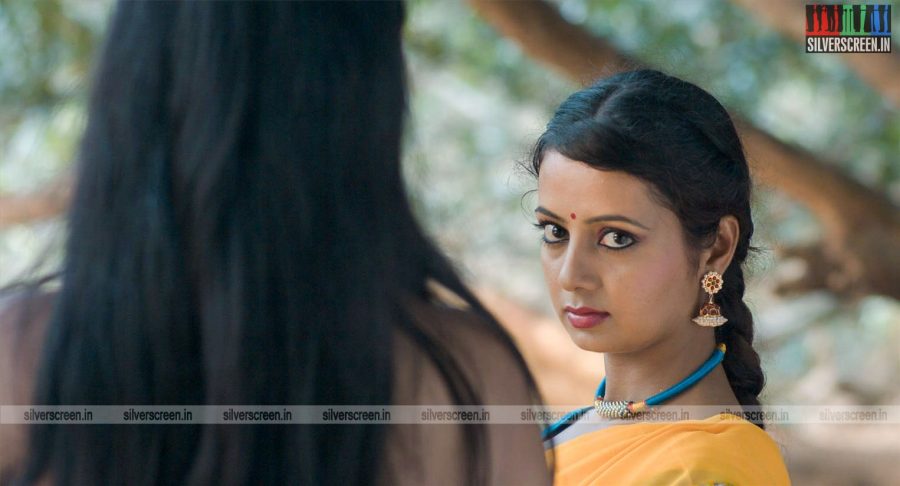 Kutram Nadanthathu Enna Movie Stills