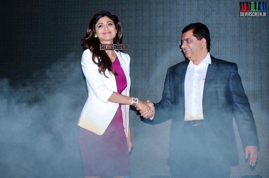 Neha Dhupia and Shilpa Shetty at Ebay and Best Deal TV Press Meet