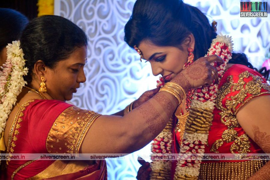 Prithvi Pandiarajan Engagement Photos
