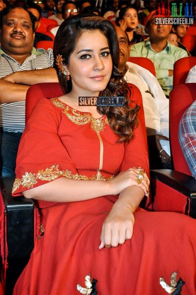 Rashi Kanna at Shivam Audio Launch