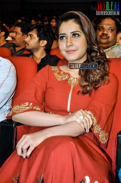 Rashi Kanna at Shivam Audio Launch