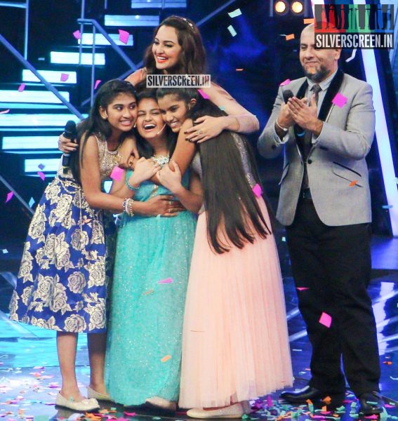 Sonakshi Sinha at Indian Idol Junior Grand Finale