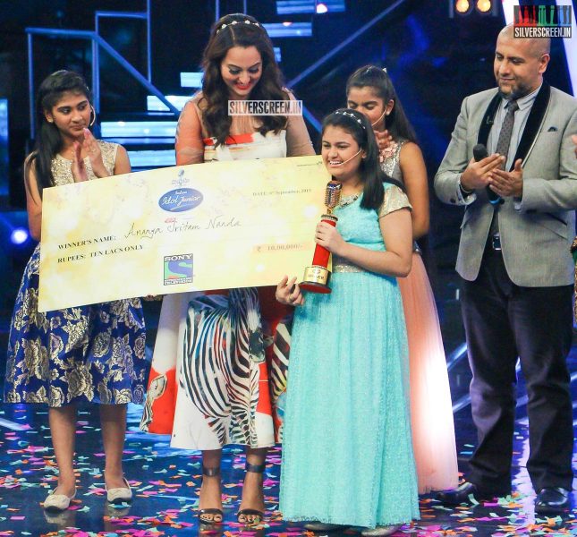 Sonakshi Sinha at Indian Idol Junior Grand Finale