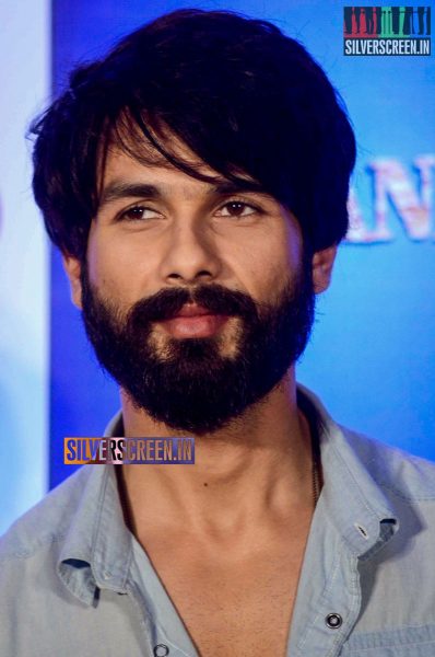 Alia Bhatt and Shahid Kapoor at Shaandaar Movie Promotions