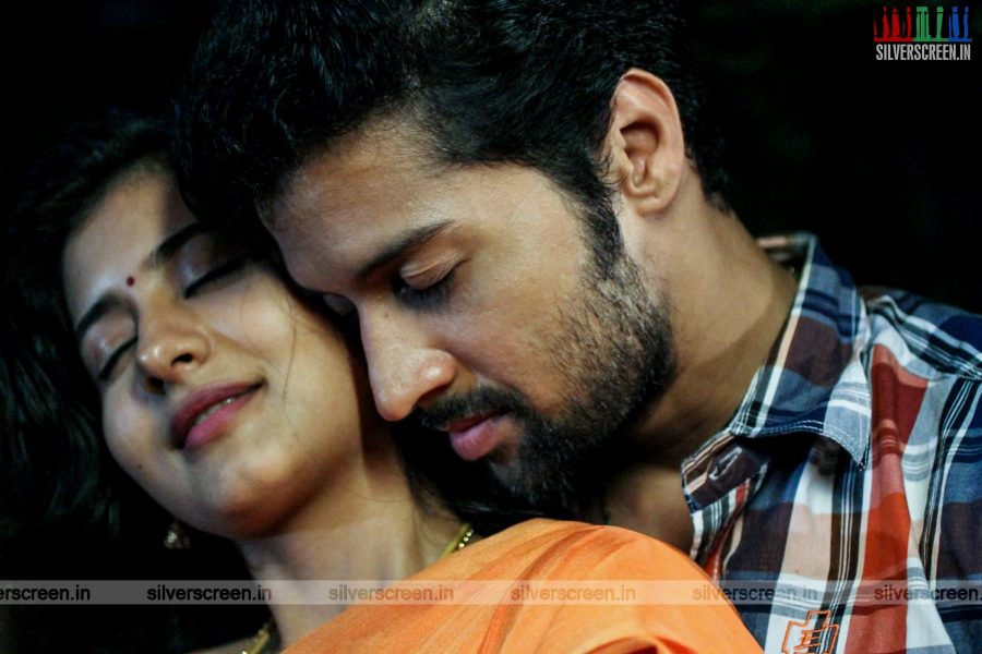 Bayama Irukku Movie Stills