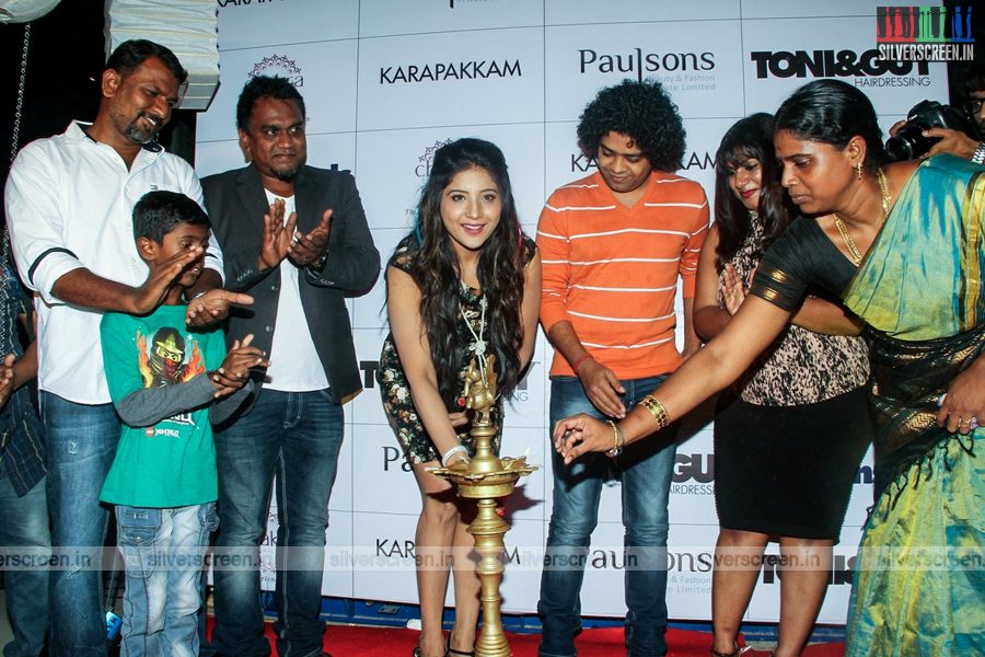 Sakshi Agarwal Launche's Toni & Guy Essensuals at Karappakkam