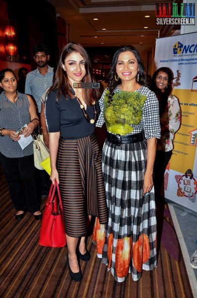 Soha Ali Khan and Kunal Khemu at Fun, Food, Lifestyle Event