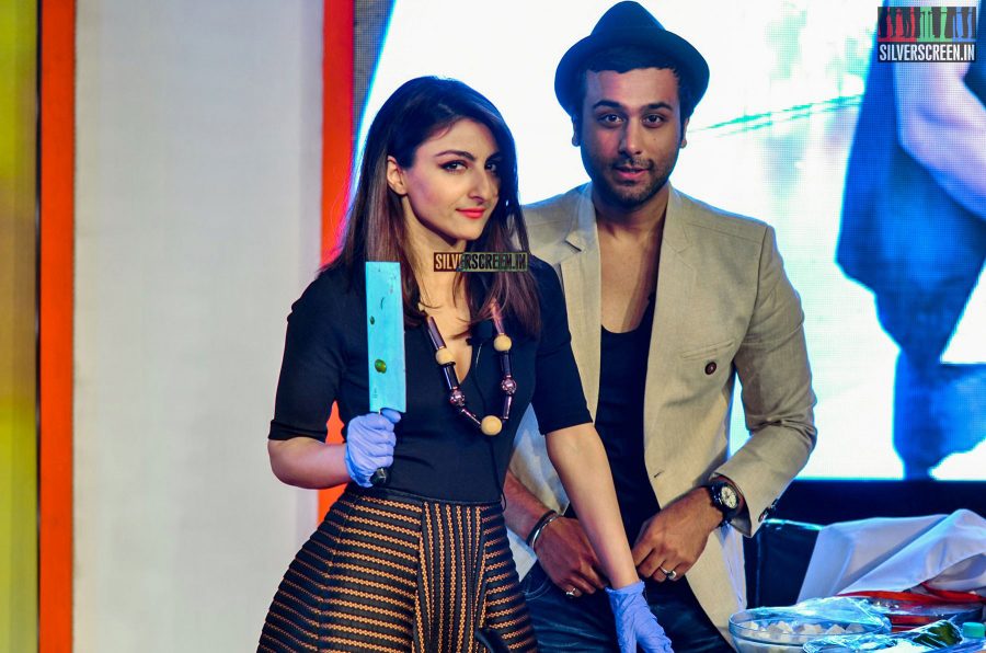 Soha Ali Khan and Kunal Khemu at Fun, Food, Lifestyle Event