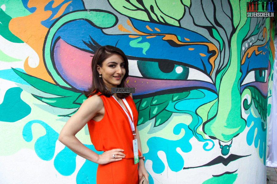 Soha Ali Khan Launches Asian Paints Eco-Friendly Green Painting Service