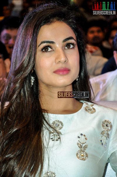 Sonal Chauhan at Sher Audio Launch