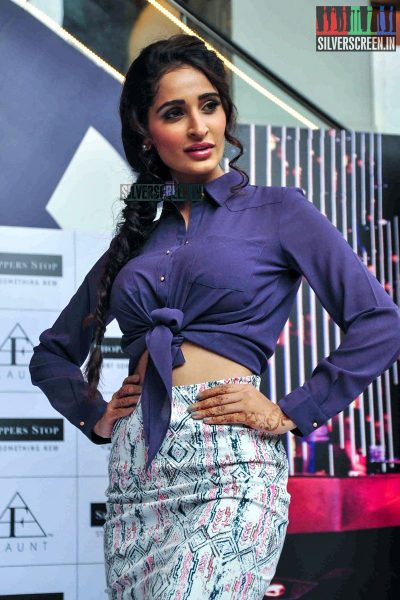 Athiya Shetty Launches Femina Flaunt's Autumn Winter 15 Collection