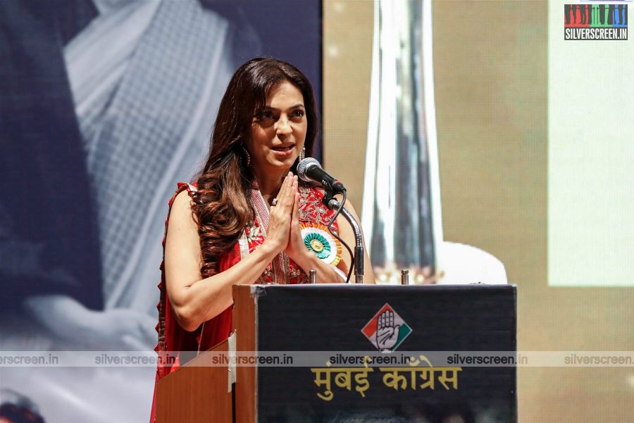 Juhi Chawla and Nawazuddin Siddiqui Felicitated with Indira Gandhi Memorial Award