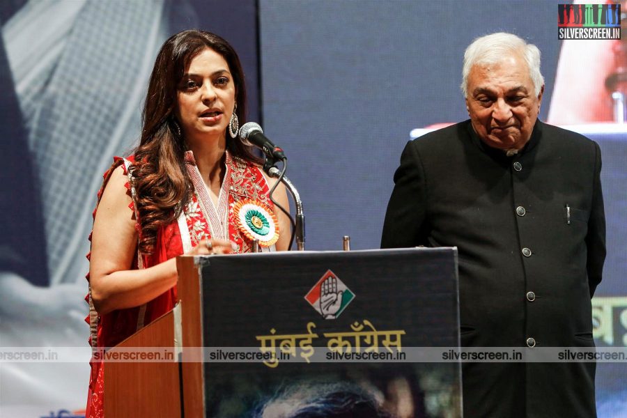 Juhi Chawla and Nawazuddin Siddiqui Felicitated with Indira Gandhi Memorial Award