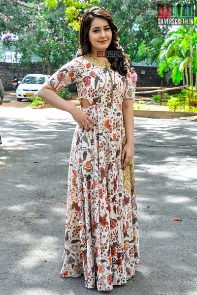 Rashi Khanna at Bengal Tiger Video Songs Launch