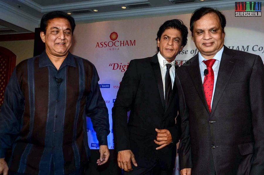 Shahrukh Khan at the Launch of the Assocham Coffee Table Book