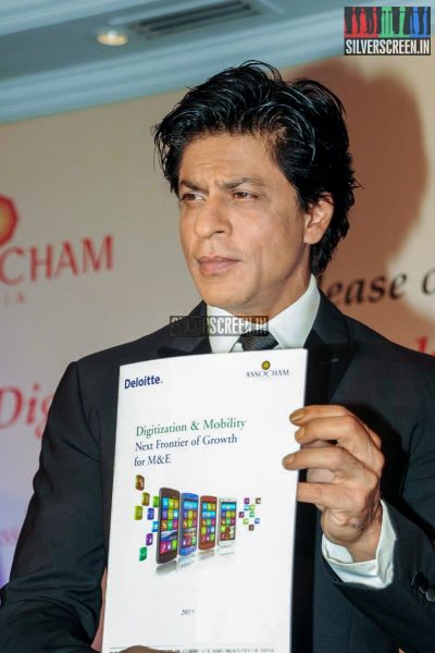 Shahrukh Khan at the Launch of the Assocham Coffee Table Book