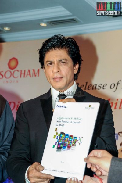 Shahrukh Khan at the Launch of the Assocham Coffee Table Book