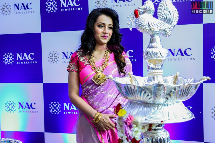 Trisha Launches NAC Jewellers at Kanchipuram