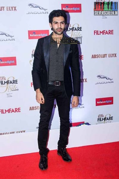 Celebrities at the Filmfare Glamour & Style Awards 2015