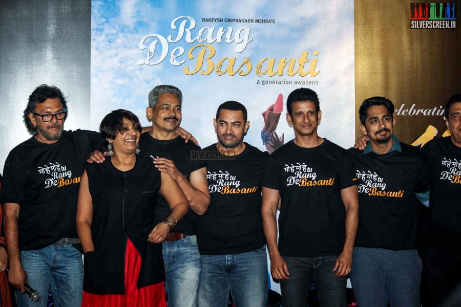 Aamir Khan & Siddharth at the Rang De Basanti Reunion Event