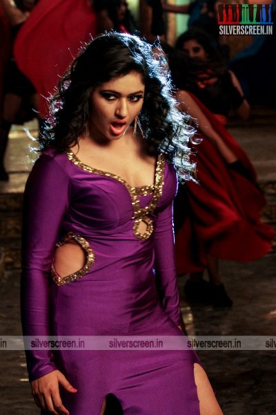 Aranmanai 2 Movie Stills