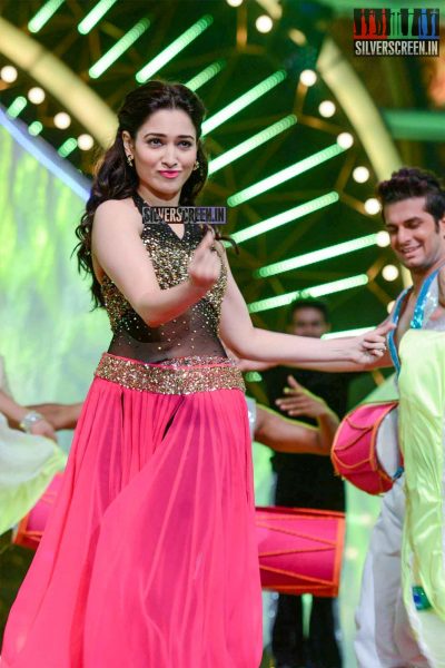 Celebrities at IIFA Utsavam Awards 2016 – Day 2