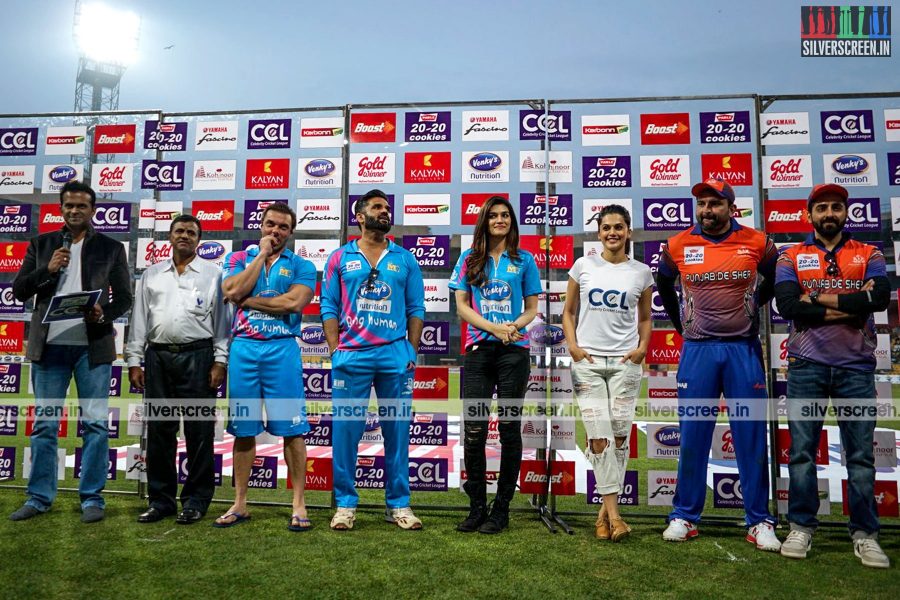 Celebrities at the CCL Match at Bangalore