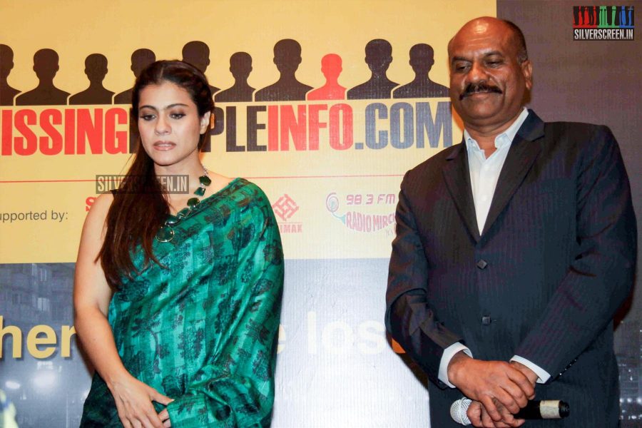 Kajol at the Launch of Retired Mumbai ACP Vasant Dhoble’s Website