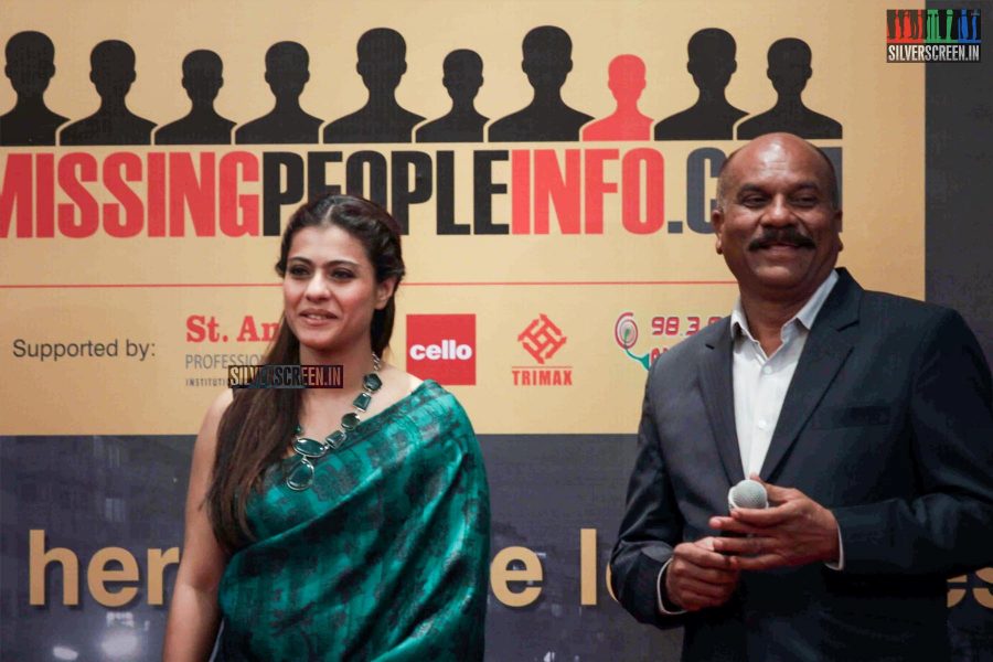 Kajol at the Launch of Retired Mumbai ACP Vasant Dhoble’s Website