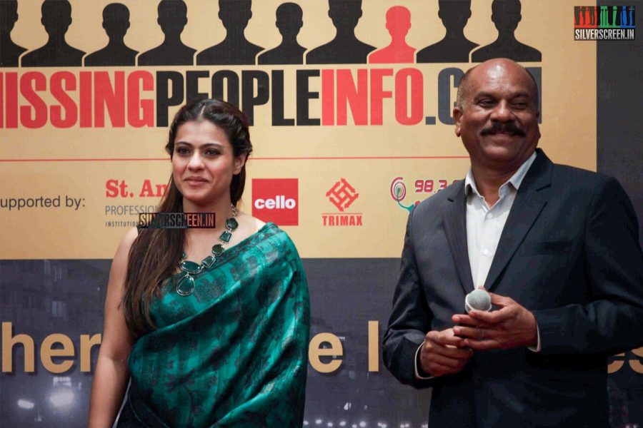 Kajol at the Launch of Retired Mumbai ACP Vasant Dhoble’s Website