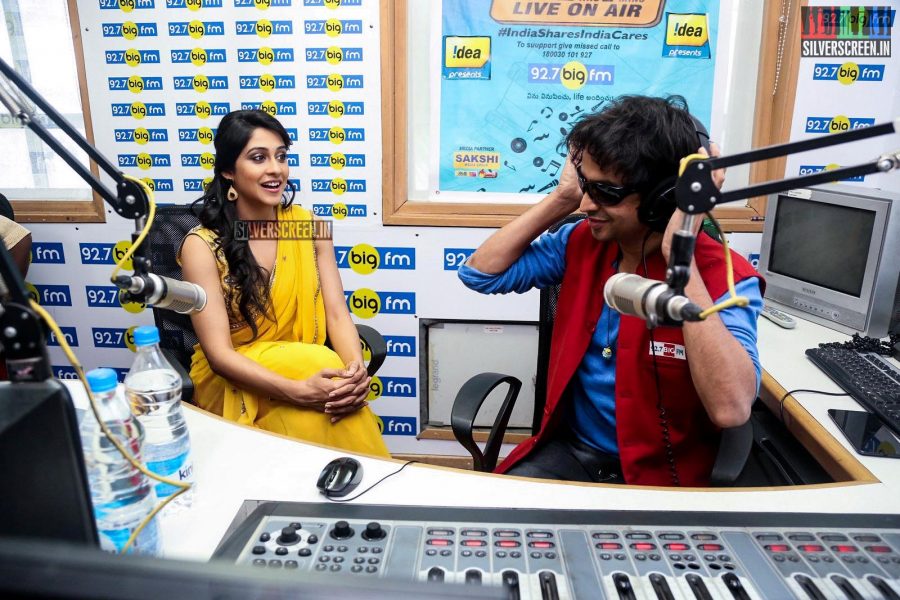 Regina Cassandra Graces 106 Hours RJ Marathon by RJ Sheker at Big FM