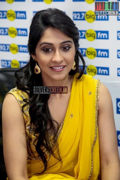 Regina Cassandra Graces 106 Hours RJ Marathon by RJ Sheker at Big FM