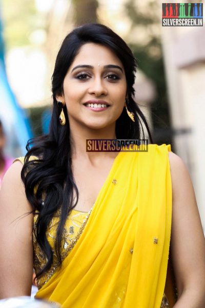 Regina Cassandra Graces 106 Hours RJ Marathon by RJ Sheker at Big FM