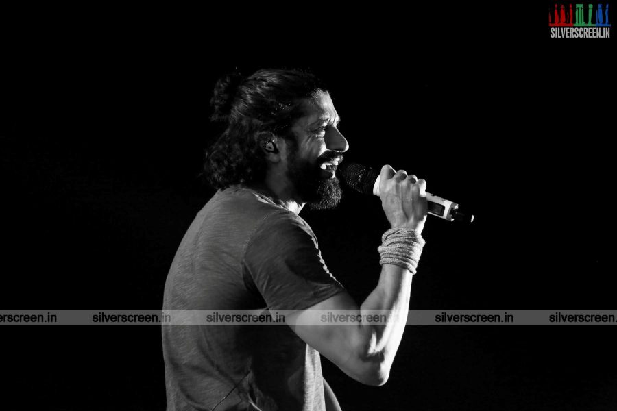 Farhan Akhtar Live in Concert Photos