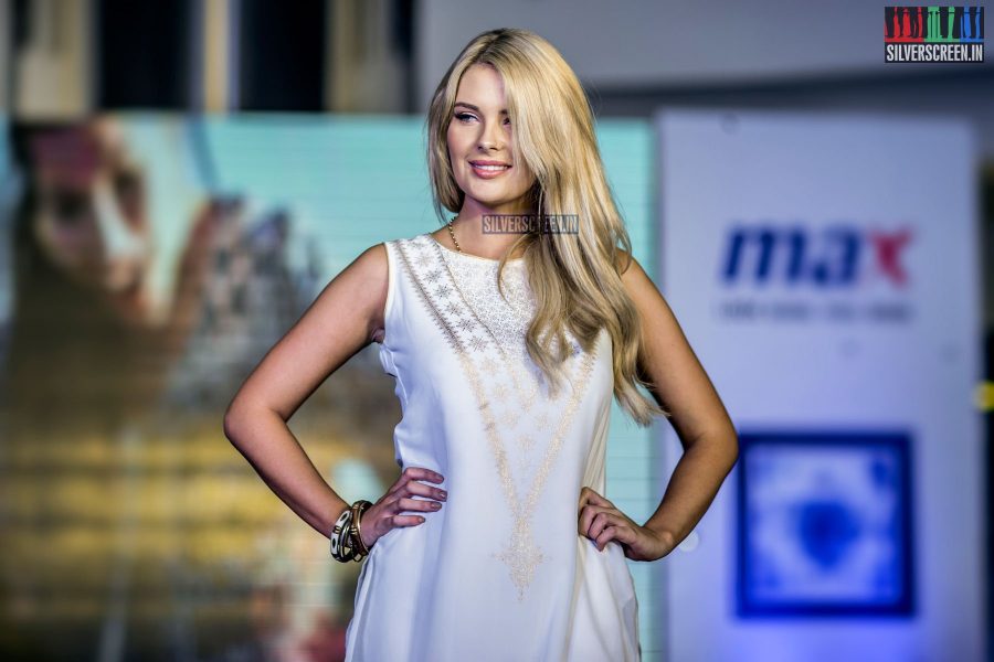 Sarah Louise Harris HQ Photos from the Launch of MAX's Spring Summer 2016 Collection
