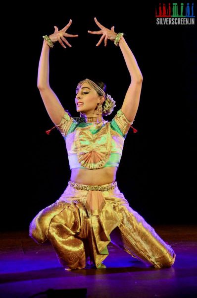 Sonam Kapoor at the Pernia Qureshi's Dance Recital