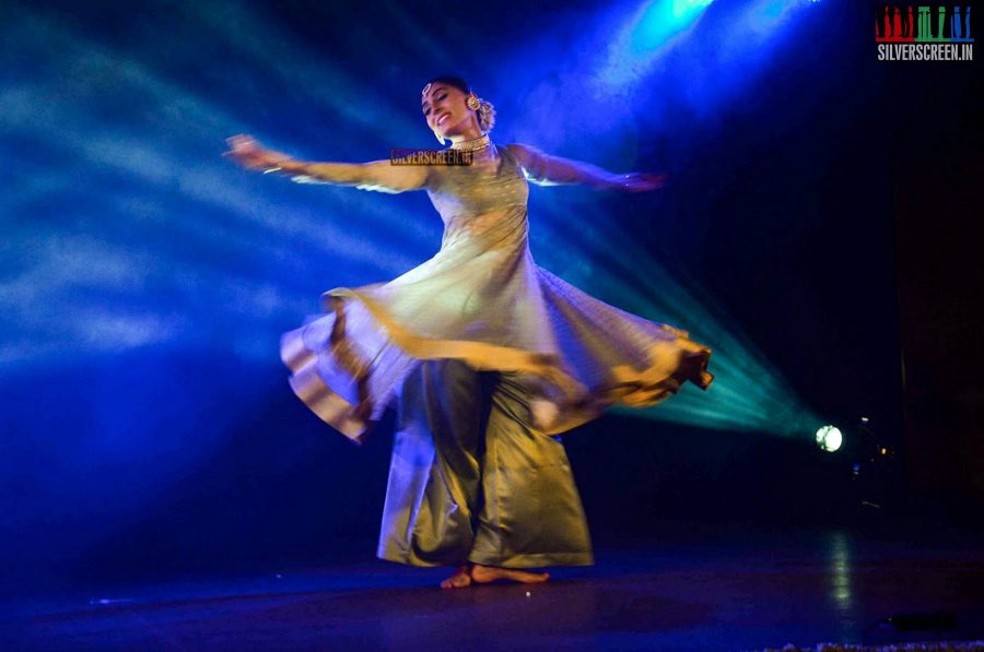 Sonam Kapoor at the Pernia Qureshi's Dance Recital