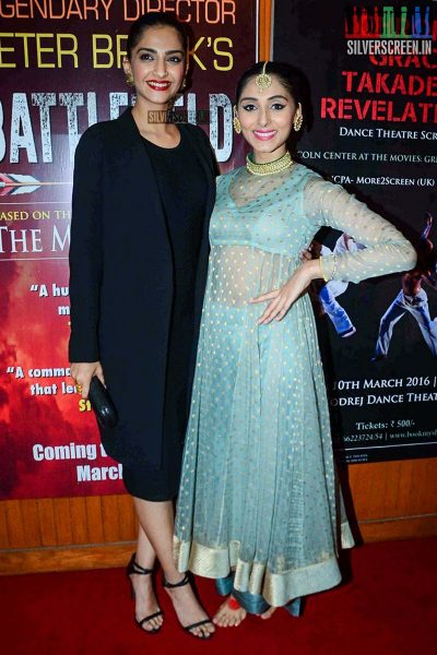 Sonam Kapoor at the Pernia Qureshi's Dance Recital